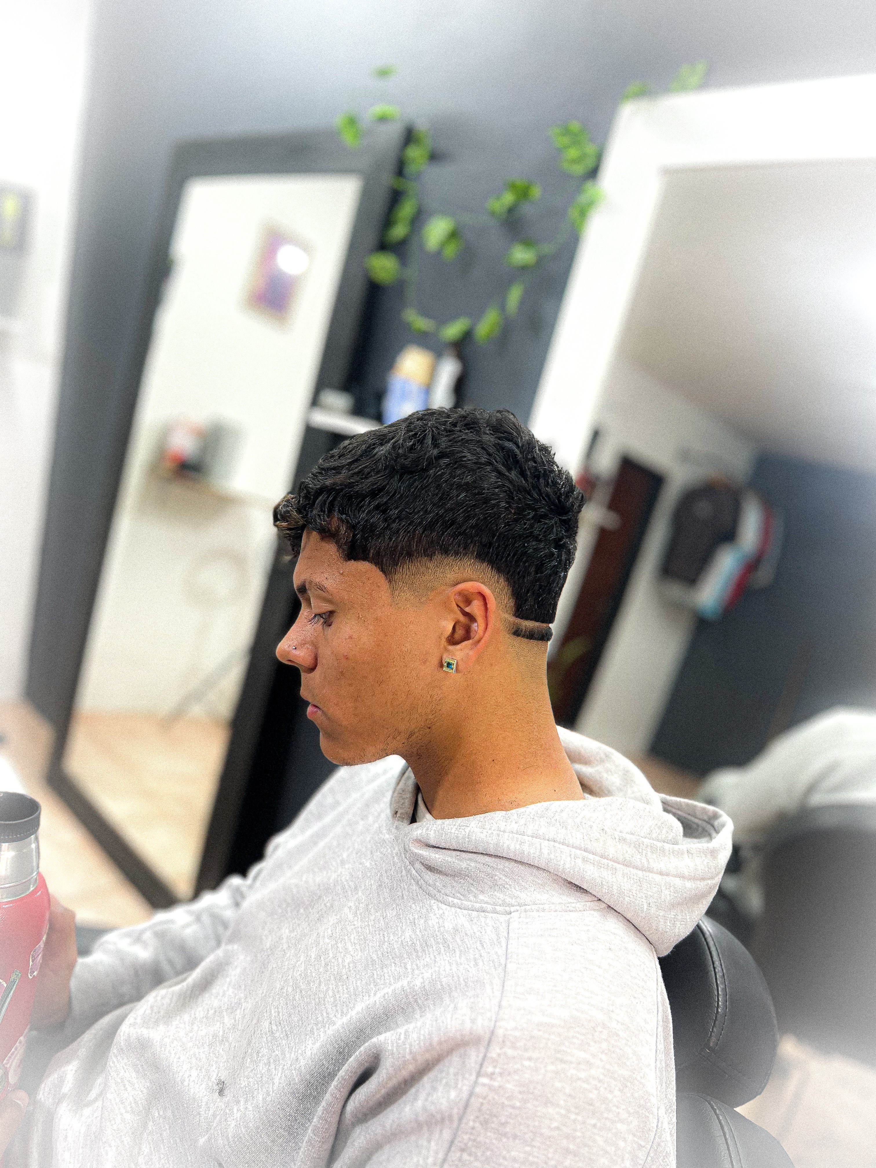 Corte Dylan 8